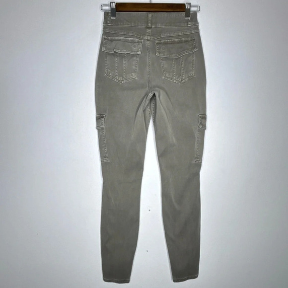 Spanx Stretch Twill Ankle Skinny Cargo Pant in Desert Dune Size S - Picture 14 of 15